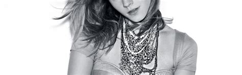 X Resolution Emma Watson Cleavage Hot Pic X Resolution Wallpaper Wallpapers Den