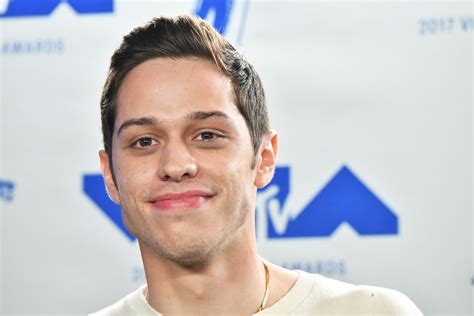 Snl Star Pete Davidson Was Diagnosed With Borderline Personality