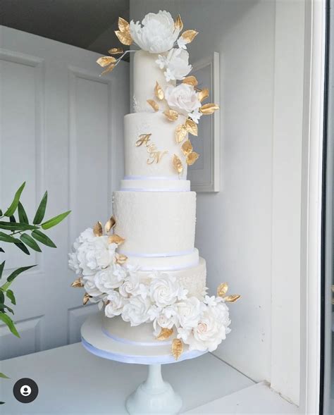 Luxury Wedding Cakes