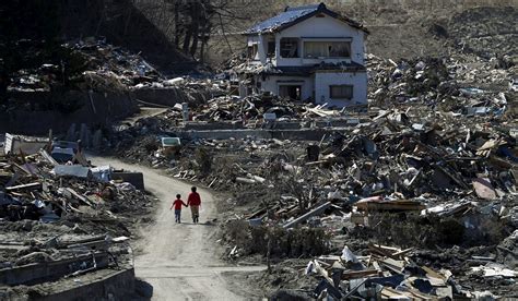 Fukushima Acqua Radioattiva In Mare Rivoluzione Anarchica