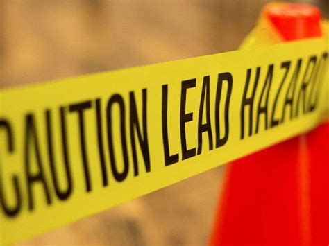 Lead Poisoning: 10 Symptoms of Lead Poisoning