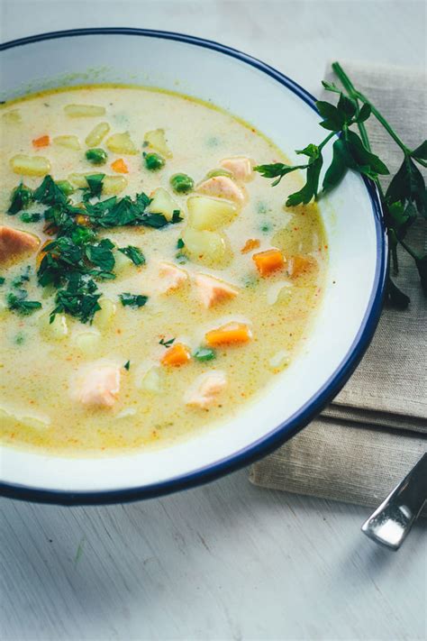 Kartoffel Erbsen Suppe Mit Lachs Und Kokosmilch Moey S Kitchen Foodblog