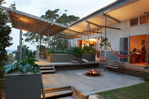 Multi Level Backyards To Get You Inspired For A Summer Backyard