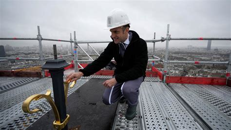 Ein Jahr Vor Wiederer Ffnung Macron Besucht Baustelle Notre Dame