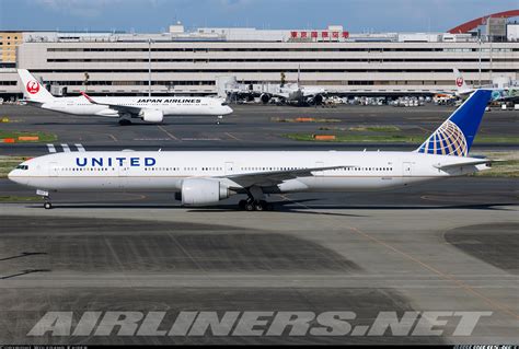 Boeing 777-300/ER - United Airlines | Aviation Photo #7275051 ...