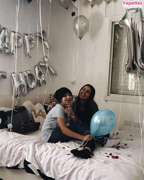 May Cohen Aka Maycohen Aka Grossanatomypodcast Nude Leaks OnlyFans Fapellas