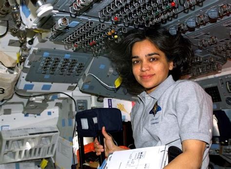 Kalpana Chawla : Love Story | Career | Missions | Death | Quotes