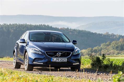 Volvo V40 Bilder. Die sicherer Kompaktklasse aus Schweden - Kfz.Net