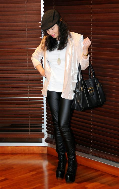 Una Chaqueta Color Nude