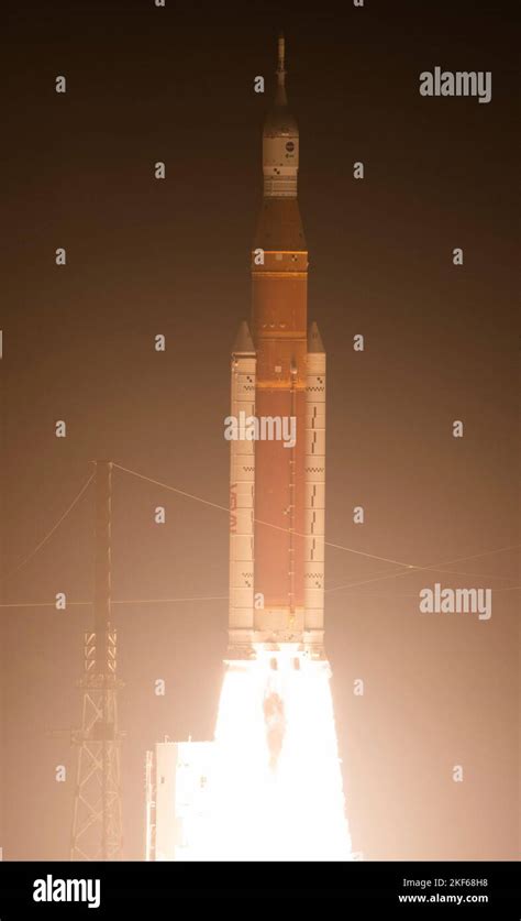 Nasa S Space Launch System Rocket Carrying The Orion Spacecraft