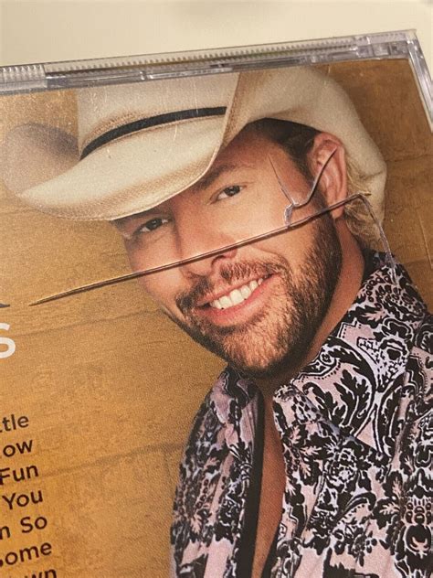 Toby Keith 35 Biggest Hits 2 Cd Set Greatest Hits Best Of Cracked