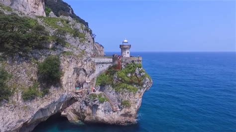 Great Lighthouses of Spain & fine dining by the sea