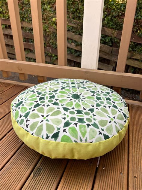 Round Floor Cushions – Green Stitch NZ