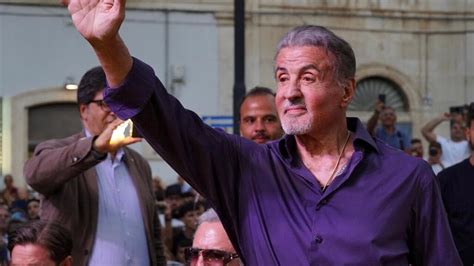 Sylvester Stallone Diventa Cittadino Onorario Di Gioia Del Colle Lega