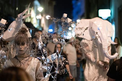 Noite Branca De Regresso S Ruas De Braga Fotogaleria Comum