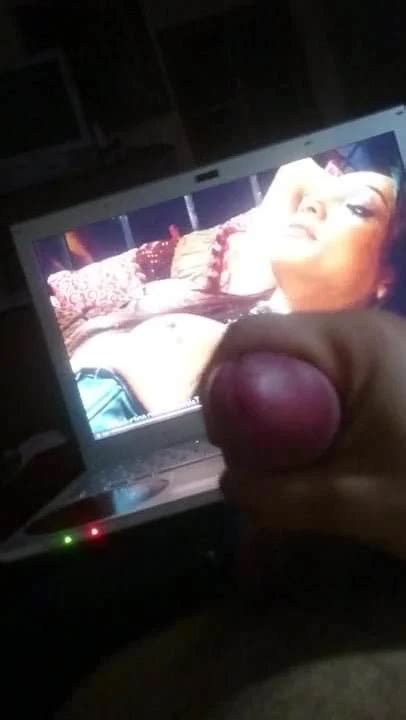 Nice Cumshot While Watching Porn Gay Man Porn XHamster