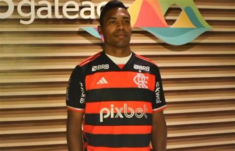 A declaração de Alex Sandro direcionada a Filipe Luís