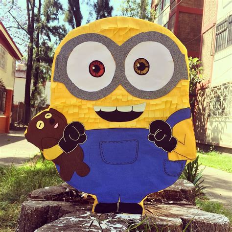 Pi Ata Minion En Pi Ata Minions Cumplea Os De Los Minions