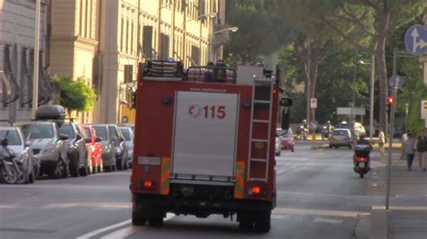 Aps Iveco Eurocity E Vigili Del Fuoco Firenze In Sirena Youtube