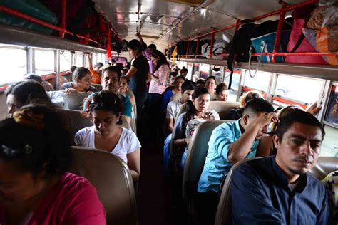 Hoy último Día Para Llevar Pasajeros De Pie En Buses Intermunicipales