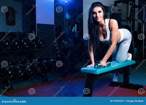 Slender Brunette Woman Or Girl In Sports Legings And Tops I Stock Image Image Of Strength