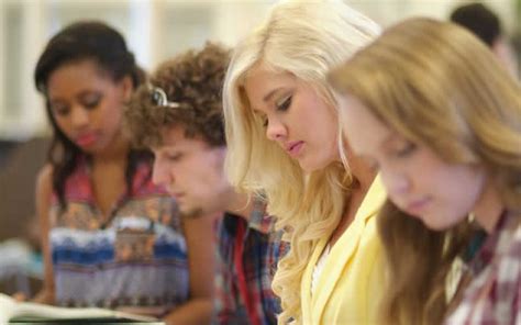 3 Tips from a College Instructor for First-Year Students ... 