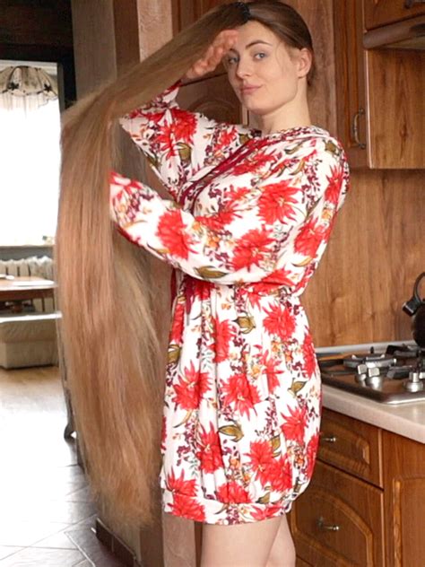 VIDEO Blonde Rapunzel Films Brunette Rapunzel