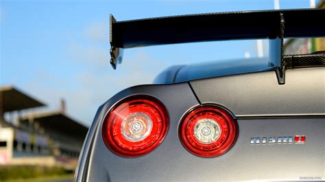 Nissan GT-R Nismo | 2015MY | Spoiler