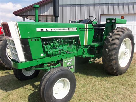 Vintage Oliver 1865 Tractor In Minneapolis Moline G950 Disguise