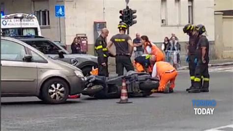 Incidente All Incrocio Tra Via Gorizia E Corso Sebastopoli A Torino