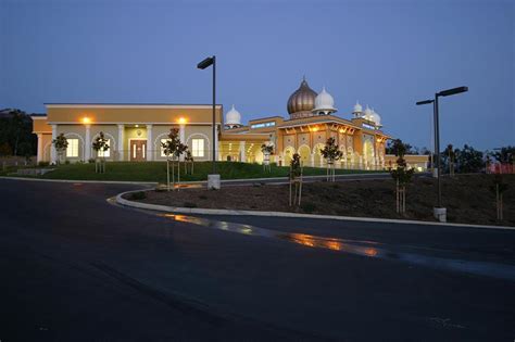 Home Guru Nanak Khalsa School