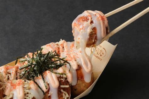 【徳島県】「築地銀だこ」から「焦がし醤油 もちチーズ明太」が再登場！食レポあり♪「かいじゅうステップ」とのコラボ商品もかわいくておいしそう