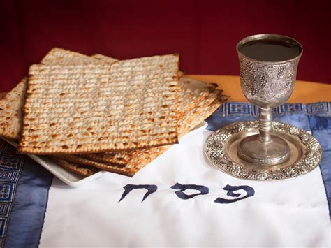 What Is Passover In Judaism : At one point during the meal, the youngest child present recites ...