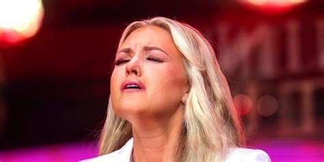 Is Charlie Puth Gay The Singer Identifies As Straight Though He Was