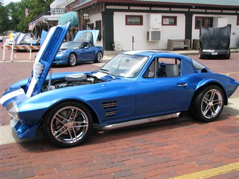 Classic Corvette Car Show in downtown Jefferson TX