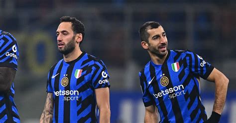 Calhanoglu E Mkhitaryan Fuori Per Infortunio Emergenza In Casa Inter