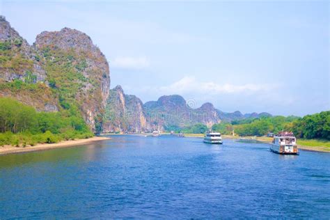 River Li Cruise in Guilin, China Stock Image - Image of mountains ...