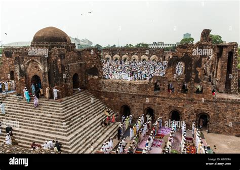 Outside feroz shah kotla hi-res stock photography and images - Alamy