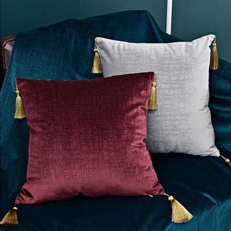 Plain Royal Velvet Pillow Cases - Casa Cultures