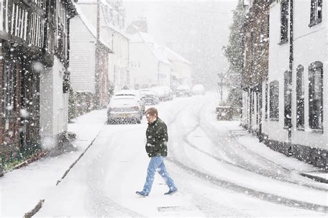 Fresh ice warnings issued as cold snap hits parts of the UK | The