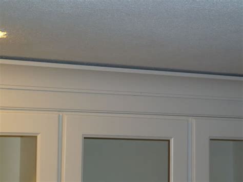 How To Put Crown Molding On Uneven Ceiling | Shelly Lighting