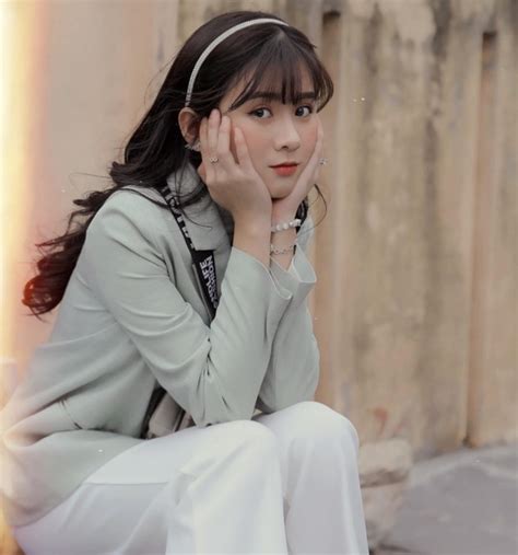 Hot Girl M A Thi T Ng N I Nh C N N M Tr C V B Ch P L N Gi Ra Sao