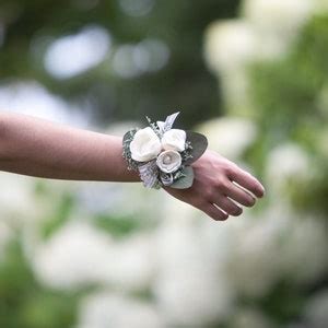 Woman S Ivory Wrist Corsage Etsy