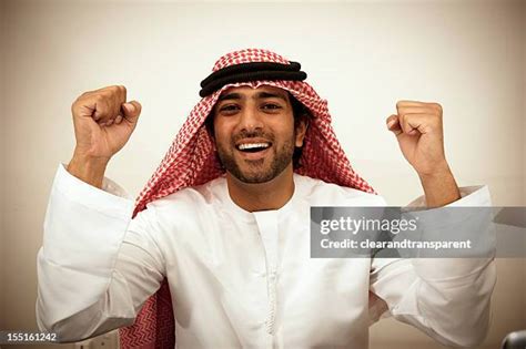 Bahraini Muslim Photos And Premium High Res Pictures Getty Images