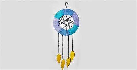 Paper Plate Dreamcatcher for Kids and Teenagers | Easy Crafts