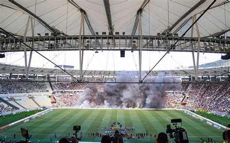 Presidente do Fluminense detona Vasco e 777 Partners por destruírem