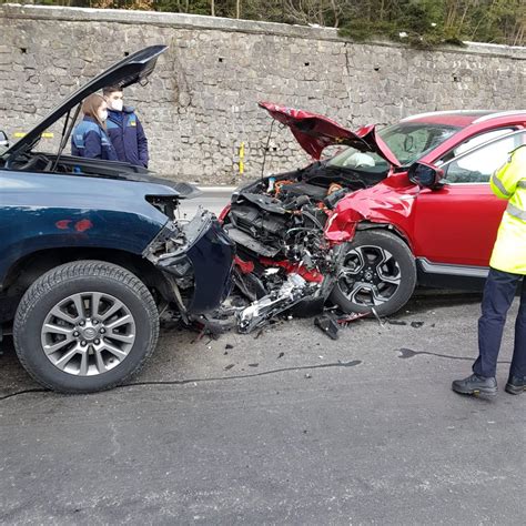 Galerie Foto Accident Grav Pe Dn Traficul Este Blocat Pe Ambele