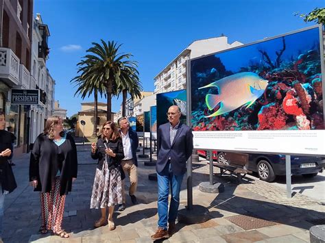 Abanca y Afundación muestran en Ribadeo la belleza de Os nosos océanos