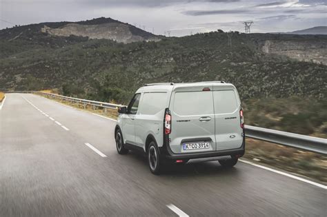 Ford Tourneo Courier E Transit Courier Chegam A Portugal Todos Os Pre Os