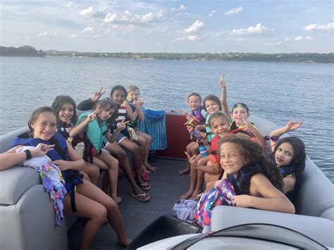 Kids Birthday Boat Party - Austin Boat Rentals on Lake Austin & Lake Travis - Float On!